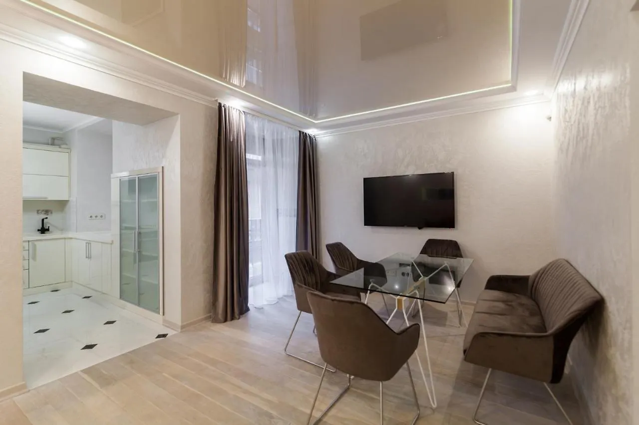 إلفيف Apartment On Knyaza Romana 24 0*,  أوكرانيا